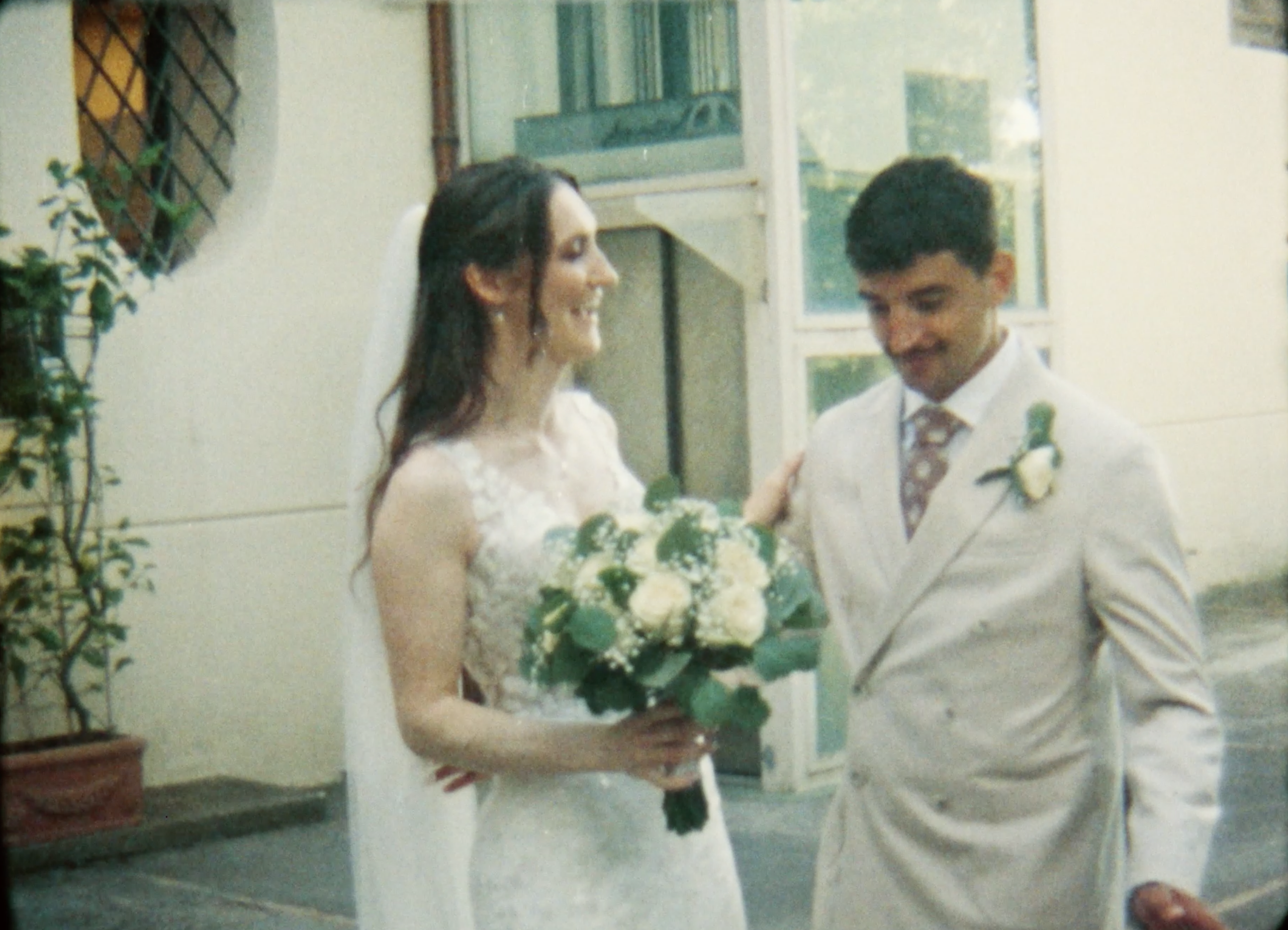 Katie & James Super 8 wedding film at Museo Correale di Terranova & Grand Hotel Royal